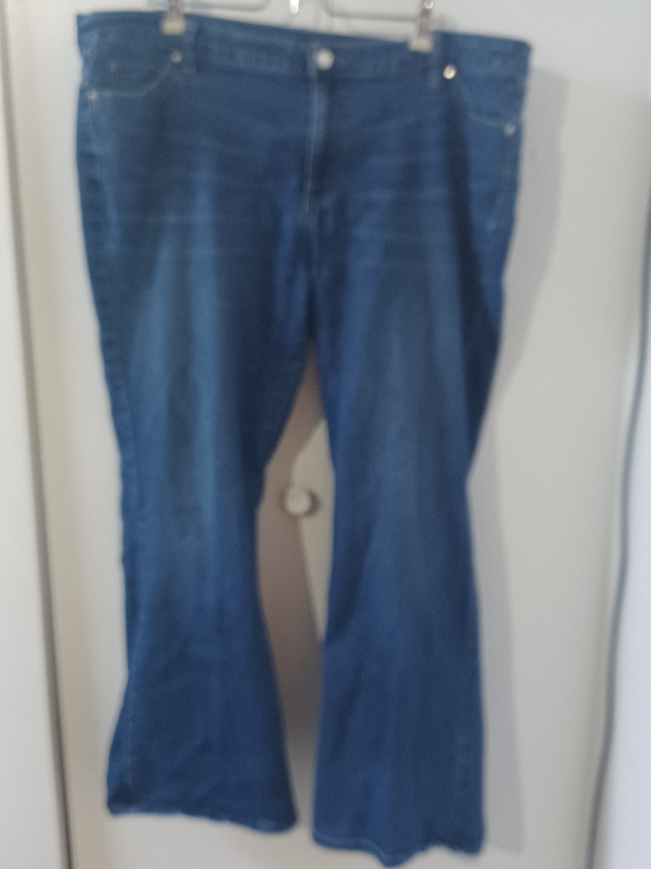 Jennifer Lopez Women's Dark Blue Flare Jeans